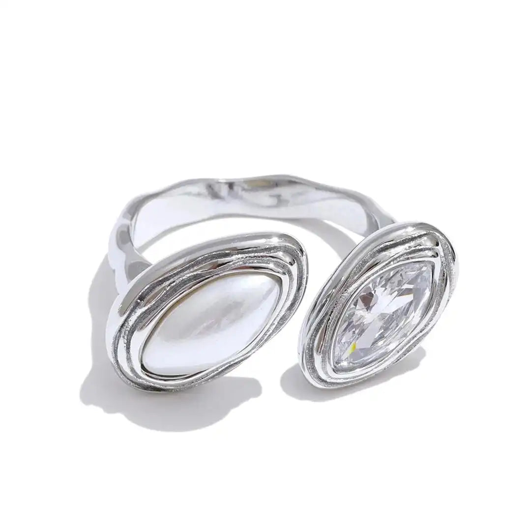 White Gold and Pearl / Adjustable
